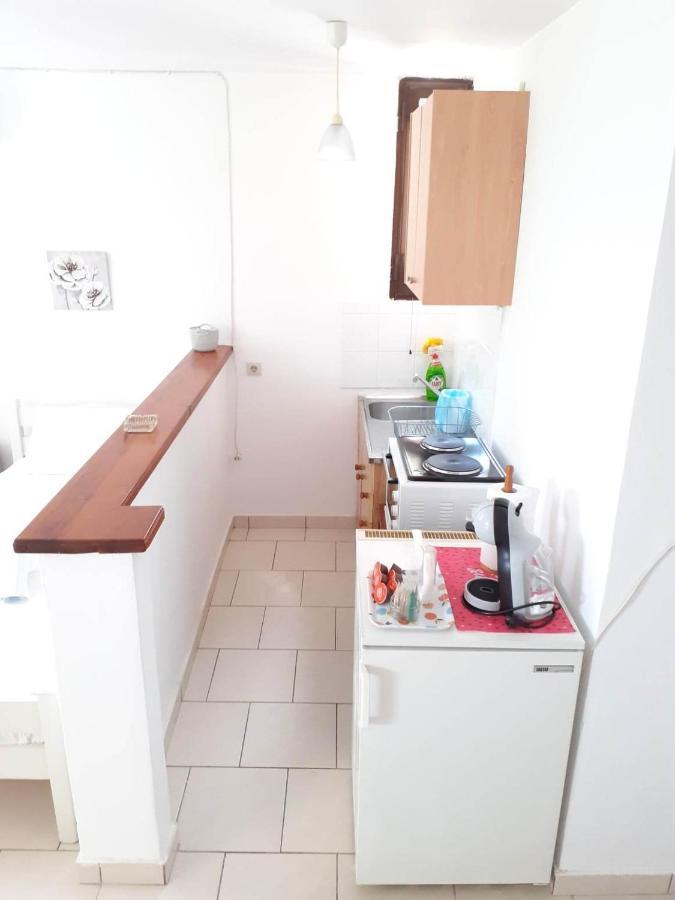 Daphnes Apartments Ratzaklíon Eksteriør bilde