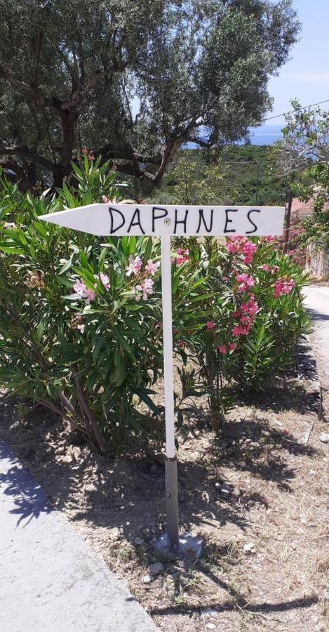 Daphnes Apartments Ratzaklíon Eksteriør bilde